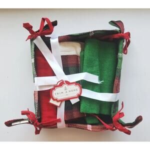 Vintage K-Mart Trim A Home Tea Towels And Bread‎ Basket Set New Tags U182